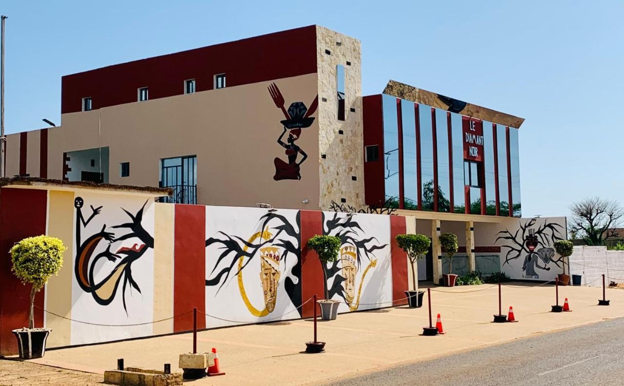 Le Diamant Noir Hotel Nguékokh Exterior foto